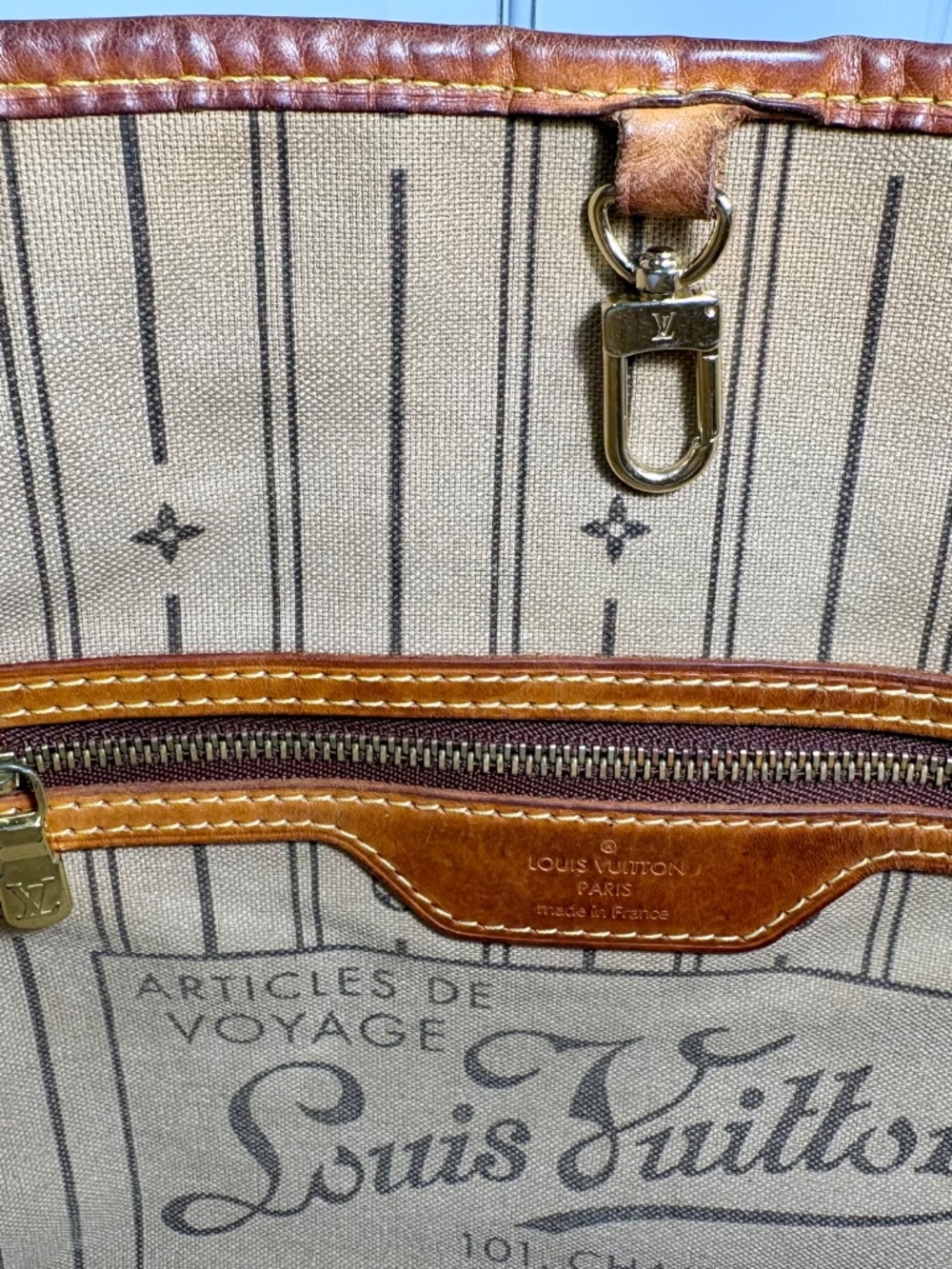 Louis Vuitton Neverfull PM Monogram Canvas - Picture 8 of 13